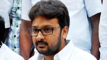 அழகிரியின் மகன் துரை தயாநிதி.. உடல் நலம் குறித்து வதந்திகளை பரப்ப வேண்டாம் - மருத்துவமனை வெளியிட்ட அறிக்கை!