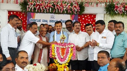 ಆಗಸ್ಟ್‌ ತಿಂಗಳಲ್ಲಿ ಸರ್ಕಾರಿ ನೌಕರರ ಅನಿರ್ದಿಷ್ಟ ಧರಣಿ?: 7ನೇ ವೇತನ ಆಯೋಗ ಜಾರಿಗೆ ಒತ್ತಡ