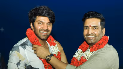Santhanam: 'டிடி ரிட்டர்ன்ஸ்' இரண்டாம் பாகத்தில்... ஆர்யாவுடன் கூட்டணி சேர்ந்து ஹீரோவாக கலக்க வரும் சந்தானம்!