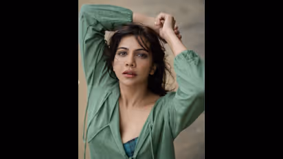 ഗ്ലാമറസ് ബീച്ച് ഷോട്ടില്‍ മഡോണ; നെഗറ്റീവ് അടിച്ചവര്‍ക്ക് കൂടുതല്‍ ഫോട്ടോയില്‍ മറുപടി !