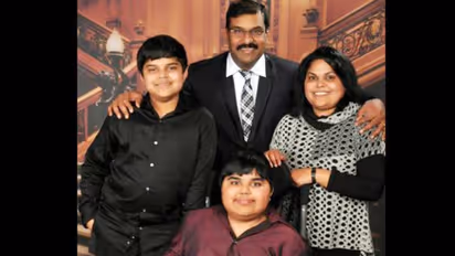 நெப்போலியன் மகனால் தாம்பத்திய வாழ்க்கையில் ஈடுபட முடியாதா? மயோபதி மருத்துவர் கொடுத்த விளக்கம்!