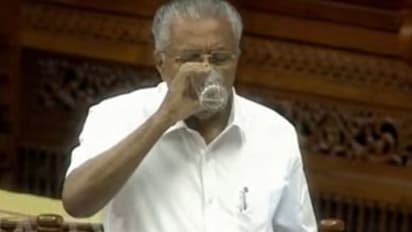 ക്ഷേമ പെന്ഷന് കുടിശ്ശിക സമയ ബന്ധിതമായി വിതരണം ചെയ്യും, തുക വര്ധിപ്പിക്കാനും പദ്ധതിയെന്ന് മുഖ്യമന്ത്രി