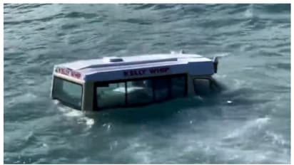 'നാളെ മുതൽ പുതുസ്വാദ്, ഉപ്പിലിട്ട കാരമൽ'; യുകെയിൽ കടലിലേക്ക് ഒഴുകിപോയ ഐസ്ക്രീം ട്രക്കിന്റെ വീഡിയോ വൈറൽ