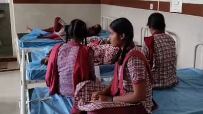 ഹോസ്റ്റലിൽ രാവിലെ വിളമ്പിയ ഉപ്പുമാവിൽ ചത്ത പല്ലി, തെലങ്കാനയില്‍ 35 വിദ്യാർഥികൾ ആശുപത്രിയിൽ