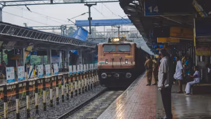 Shocking! Passenger dies after train berth falls on him, Railways gives clarification