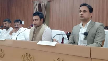 ಕೇಂದ್ರ ಪುರಸ್ಕೃತ ಯೋಜನೆ ಕಾಲಮಿತಿಯಲ್ಲಿ ಅನುಷ್ಠಾನಗೊಳಿಸಲು ಸಂಸದ ಯದುವೀರ್ ಒಡೆಯರ್ ಅಧಿಕಾರಿಗಳಿಗೆ ಸೂಚನೆ!