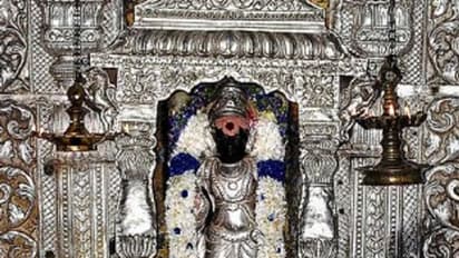 சனி பெயர்ச்சி பலன் 2024: ஏழரை சனி யாரை பாதிக்கும்? என்ன செய்யும்? பரிகாரம் செய்தால் தப்பிக்கலாம்?