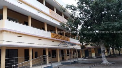 യൂട്യൂബ് വീഡിയോ പരീക്ഷിച്ചു? കൊടുങ്ങല്ലൂരിൽ സ്വയം ഹിപ്നോട്ടിസത്തിന് വിധേയരായ 4 കുട്ടികൾ ബോധരഹിതരായി