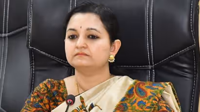 ಪಿ.ಓ.ಪಿ ವಿಗ್ರಹಗಳ ನಿಷೇಧ ಹಾಗೂ ರಾಸಾಯನಿಕಗಳಿಂದ ಜಲಮಾಲಿನ್ಯ ತಪ್ಪಿಸಲು ಅಧಿಕಾರಿಗಳ ತಂಡ ನೇಮಿಸಿ: ದಿವ್ಯ ಪ್ರಭು