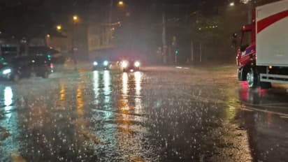 கனமழை எதிரொலி; பள்ளிகளுக்கு விடுமுறை அளித்து ஆட்சியர் உத்தரவு - மாணவர்கள் குஷி