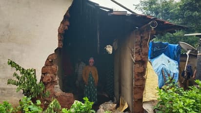 ಕೊಡಗು ಜಿಲ್ಲೆಯಾದ್ಯಂತ ಭಾರೀ ಮಳೆ: ಮನೆ ಕುಸಿತ, ಮರ, ವಿದ್ಯುತ್ ಕಂಬಗಳು ಧರೆಗೆ