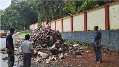 ഒരു മര്യാദയൊക്കെ വേണ്ടേ! കോഴിക്കോട് എൻഐടി ക്യാംപസിനരുകിൽ രാത്രിയിൽ ലോഡ് കണക്കിന് മാലിന്യം തള്ളി അജ്ഞാതർ