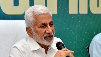 ఉద్యోగిణితో సంబంధంపై స్పందించిన విజయసాయి రెడ్డి.. వారిని వదలబోనని శపథం