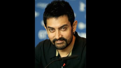 हीरोइनों के हाथ पर थूकते थे आमिर खान! जानिए क्यों?