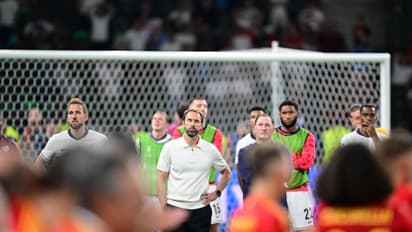 വീണ്ടും നിരാശ; കപ്പിനും ചുണ്ടിനുമിടയിലായി നിര്ഭാഗ്യത്തിന്റെ ഇംഗ്ലീഷ് കടലിടുക്ക്