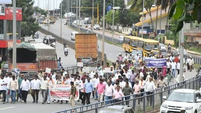ಬಿಆರ್ಟಿಎಸ್ ರಸ್ತೆಯಲ್ಲಿ ಇತರ ವಾಹನಗಳಿಗೆ ಅವಕಾಶ ಕಲ್ಪಿಸಿ: ಧಾರವಾಡ ಧ್ವನಿಯಿಂದ ಪಾದಯಾತ್ರೆ