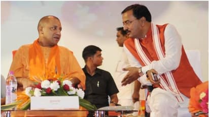 യുപി ബിജെപിയിൽ തർക്കം രൂക്ഷം, യോഗിയെ മാറ്റണമെന്ന് ഒരു വിഭാഗം, രാജി സന്നദ്ധത അറിയിച്ച് കേശവ് പ്രസാദ് മൗര്യയും  