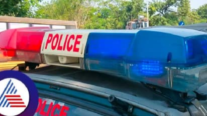 ರೈಲುಗಳಲ್ಲಿ ಪ್ರಯಾಣಿಕರ ಮೊಬೈಲ್‌, ಚಿನ್ನ ಕದಿಯುತ್ತಿದ್ದ ರೈಲ್ವೆ ಸಿಬ್ಬಂದಿ ಬಂಧನ