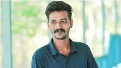 നഗരസഭയുടെ ഷീലോഡ്ജിൻ്റെ ഫാബ്രിക്കേഷൻ നിർമ്മാണത്തിനിടെ ഷോക്കേറ്റ് തൊഴിലാളി മരിച്ചു