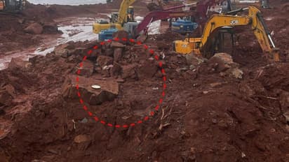 അർജുൻ മിഷൻ; നിർണായക വിവരങ്ങൾ ലഭിച്ചെന്ന് സൈന്യം; റോഡിൽ രണ്ടിടങ്ങളിൽ സിഗ്നൽ, മണ്ണ് നീക്കി പരിശോധിക്കുന്നു