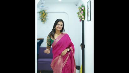 ಸೀರೆಯುಟ್ಟ ಫೋಟೋಸ್ ಶೇರ್ ಮಾಡಿ 'ಅಂದದ ಬೊಂಬೆಗೆ ಚಂದದ ಶೃಂಗಾರ' ಎಂದ ಸೋನು ಗೌಡ!