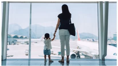 'ഫേസ്ബുക്ക് കാമുകനെ' വിവാഹം കഴിക്കാൻ വ്യാജരേഖ ചമച്ച് താനെയിൽ നിന്നും പാക്കിസ്ഥാനിലേക്ക് പോയ 23 -കാരി പിടിയിൽ