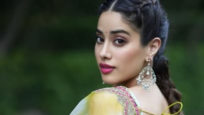 'നടക്കാനോ, സംസാരിക്കാനോ, ഭക്ഷണം കഴിക്കാനോ പറ്റാത്ത അവസ്ഥ'; അനുഭവം പങ്കുവച്ച് ജാൻവി കപൂർ