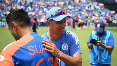 ഗംഭീര് അല്ല, സൂര്യകുമാറിനെ ക്യാപ്റ്റനാക്കിയതിന് പിന്നിലെ ബുദ്ധി ദ്രാവിഡിന്റേതെന്ന് മുന് ബൗളിംഗ് കോച്ച്