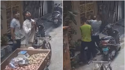 WATCH: Brazen daylight robbery of vegetable vendor in Yamuna Vihar goes viral on video 