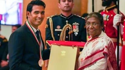 Sharath Kamal: ஒலிம்பிக்கில் சிந்துவுடன் தேசிய கொடியை ஏந்தி செல்லும் தமிழன்; யார் இந்த சரத் கமல்?