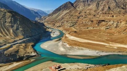 ಪ್ರವಾಸಕ್ಕೆ ಹೋದ ಮಹಿಳೆ ಕಾರ್ಗಿಲ್ ಗಡಿಯಲ್ಲಿ ನಾಪತ್ತೆ, ತಾಯಿಗಾಗಿ ಕಾಯುತ್ತಿರುವ ಮಗ 