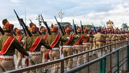 लेटेस्ट सरकारी नौकरियांःअगस्त में होगा UP पुलिस कांस्टेबल भर्ती एग्जाम-फ्री बस सेवा समेत नोट करें पूरा शेड्यूल