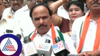 ಮಾಡಲು ಕೆಲಸ ಇಲ್ಲದ್ದಕ್ಕೆ ಮೈಸೂರಿಗೆ ಪಾದಯಾತ್ರೆ: ಬಿಜೆಪಿ ವಿರುದ್ಧ ಸಚಿವ ಸುಧಾಕರ್ ವಾಗ್ದಾಳಿ