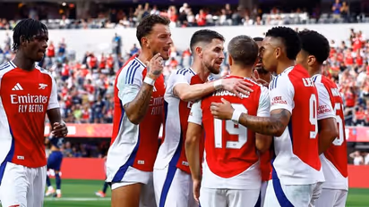 Arsenal triumph over Manchester United 2-1 in pre-season clash amid injury woes for Ten Hag (WATCH)