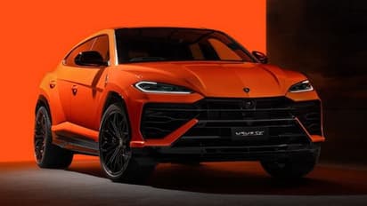 60 கி.மீ. எலெக்ட்ரிக் ரேஞ்ச் கொடுக்கும் ஹைபிரிட் கார்! மிரட்டலாக களமிறங்கிய லம்போர்கினி உருஸ் SE!!