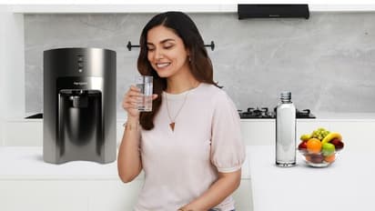 ಮನೆಯಲ್ಲಿ Water Purifier ಇಲ್ಲವೇ, ಚಿಂತೆ ಬಿಟ್ಬಿಡಿ ಈ 4 ಸಾಂಪ್ರದಾಯಿಕ ವಿಧಾನ ಫಾಲೋ ಮಾಡಿ   