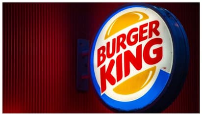 30 വർഷമായി പ്രവർത്തിക്കുന്ന റസ്റ്റോറന്റിന്റെ പേരിനെതിരെ 'ബർഗർ കിങ്'; താത്കാലിക വിലക്കേർപ്പെടുത്തി കോടതി