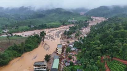 റിവര് ക്രോസിംഗ് ടീമിന്റെ സഹായം തേടി; ഉരുള്പൊട്ടലിൽ കുടുങ്ങിയവരെ രക്ഷിക്കാൻ നാവിക സേനാ സംഘം വയനാട്ടിലേക്ക്