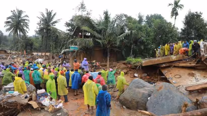 வயநாடு : இரவிலும் தொடரும் மீட்புப்பணி.. உயரும் பலி எண்ணிக்கை - கண்ணீரோடு சொந்தங்களை தேடும் மக்கள்!