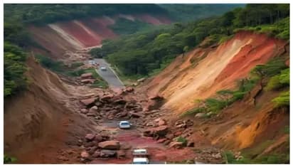 ವಯನಾಡು ಬಳಿಕ ಕೇರಳದ ಮತ್ತೊಂದು ಜಿಲ್ಲೆಯಲ್ಲೂ 9 ಬಾರಿ ಭೂಕುಸಿತ, ಓರ್ವ ನಾಪತ್ತೆ, 12 ಮನೆಗಳು ಸರ್ವನಾಶ!