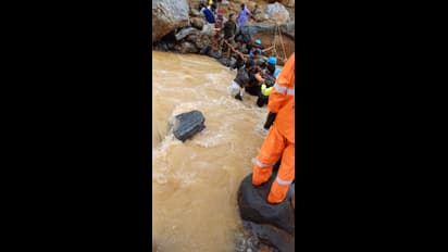 Wayanad landslides: Indian Army intensifies rescue efforts, evacuates over 1,000 residents; see PICS