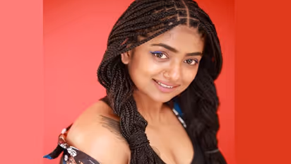 ಇಂಟರ್ನೆಟ್ಟಲ್ಲಿ ಸೌಂಡ್ ಮಾಡ್ತಿದೆ ಭೂಮಿ ಶೆಟ್ಟಿ ರಗಡ್ ಲುಕ್... ಬೆಂಕಿ ಎಂದ ಚಂದನ್ ಶೆಟ್ಟಿ