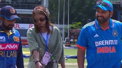 ஷ்ரேயாஸ் ஐயர், வாஷிக்கு வாய்ப்பு கொடுத்த ரோகித் சர்மா – டாஸ் வென்ற இலங்கை பேட்டிங்!