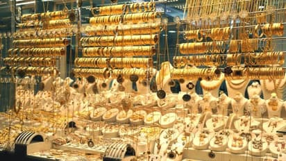 Gold, Silver Price Today:  सोना 70,500 रुपये के पार, जाने चांदी का आज का रेट