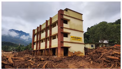 ഉരുളെടുത്ത വെള്ളാർമല സ്കൂൾ ടൗണ്ഷിപ്പിൽ പുനര് നിര്മിക്കും; തല്ക്കാലം മേപ്പാടി സ്കൂളിൽ തുടര്പഠനം