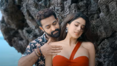 ఎన్టీఆర్-జాన్వీ సోప్ యాడ్ లో నటించారా? సాంగ్ ని ఓ రేంజ్ లో ట్రోల్ చేస్తున్నారుగా!