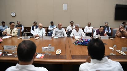 బంగ్లాదేశ్‌లో 13వేల మంది ఇండియన్స్‌.. మనోళ్ల పరిస్థితి ఇదేనని కేంద్ర మంత్రి జయశంకర్ వెల్లడి