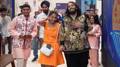 അനന്ത് അംബാനിയുടെ ഹണിമൂൺ കോസ്റ്റാറിക്കയിലോ; ആഡംബര വില്ലയുടെ ഒരു രാത്രി വാടക 19 ലക്ഷം!