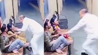 ಪೊಲೀಸ್ ಠಾಣೆಯಲ್ಲಿಯೇ ಎಲ್ಲರ ಮುಂದೆಯೇ ಮಹಿಳೆ ಮೇಲೆ ಹಲ್ಲೆ ನಡೆಸಿದ ಬಿಜೆಪಿ ನಾಯಕ!