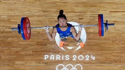 மாதவிடாய் காரணமாக ஒலிம்பிக் பதக்கத்தை இழந்தேன் – பளூதூக்குதல் வீராங்கனை மீராபாய் சானு!